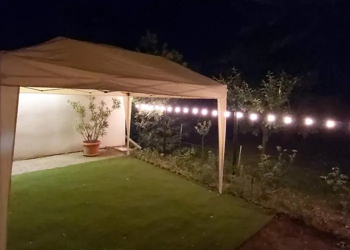 Pensjonat Vidra - 60 Meters From Balaton! Zamárdi